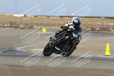 media/Nov-03-2024-TrackDaz (Sun) [[44580f4982]]/B Group/120pm (Grapevine)/